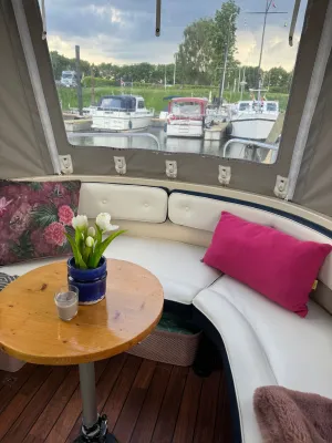 Polyester Motorboat Joda 8100 Photo 11