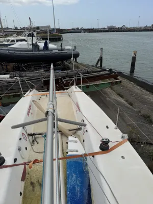 Polyester Zeilboot J/Boats J80 Foto 25