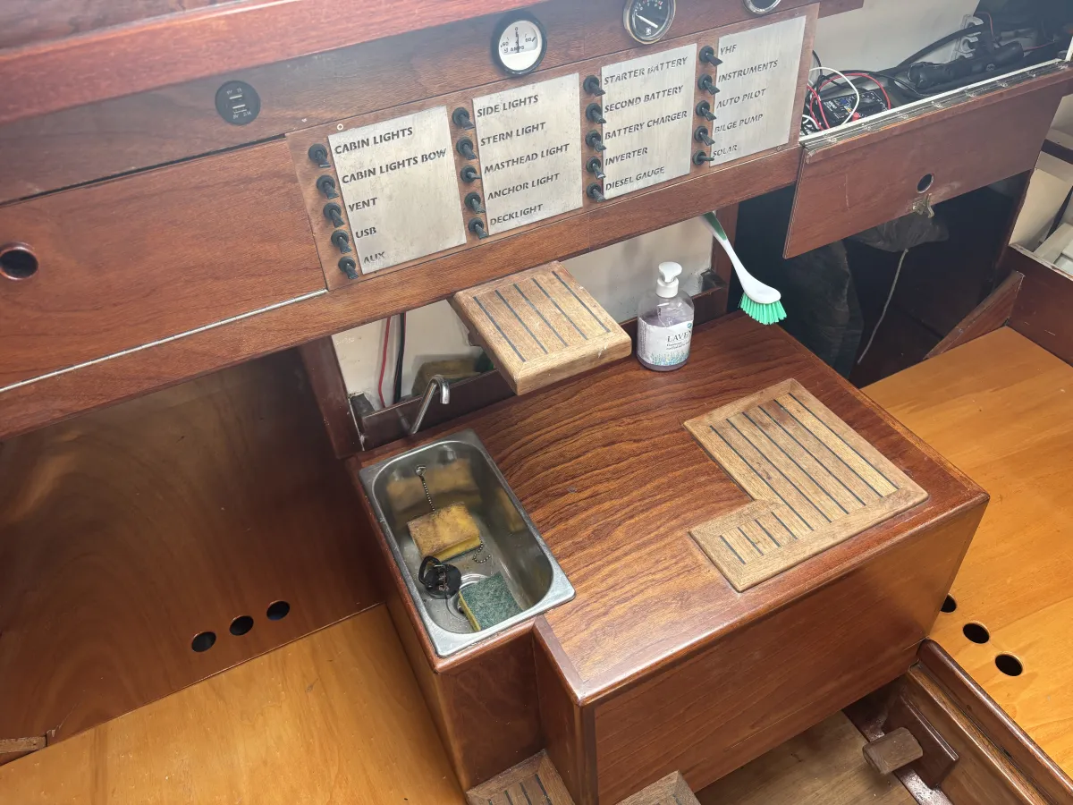 Wood Sailboat Waarschip 740 Ocean