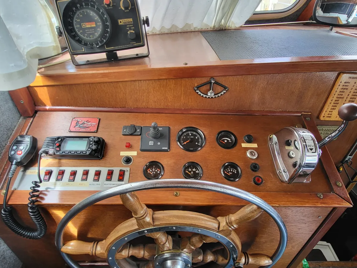 Steel Motorboat Zwaluwkruiser 1050