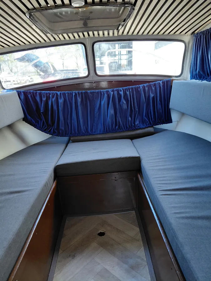 Polyester Motorboat Marieholm Catalina M22