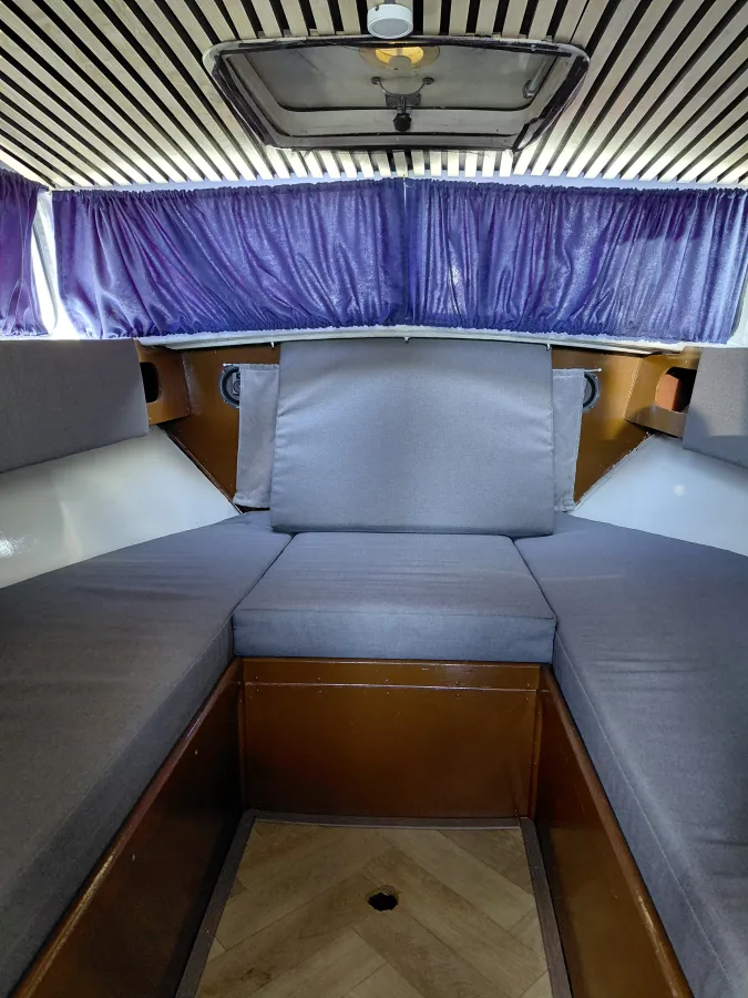 Polyester Motorboat Marieholm Catalina M22