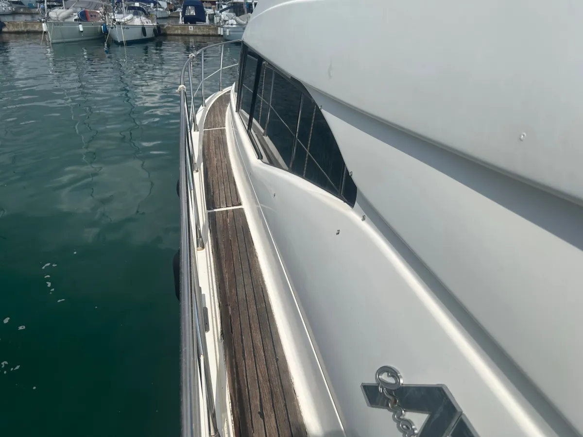 Polyester Bateau à moteur Azimut 40