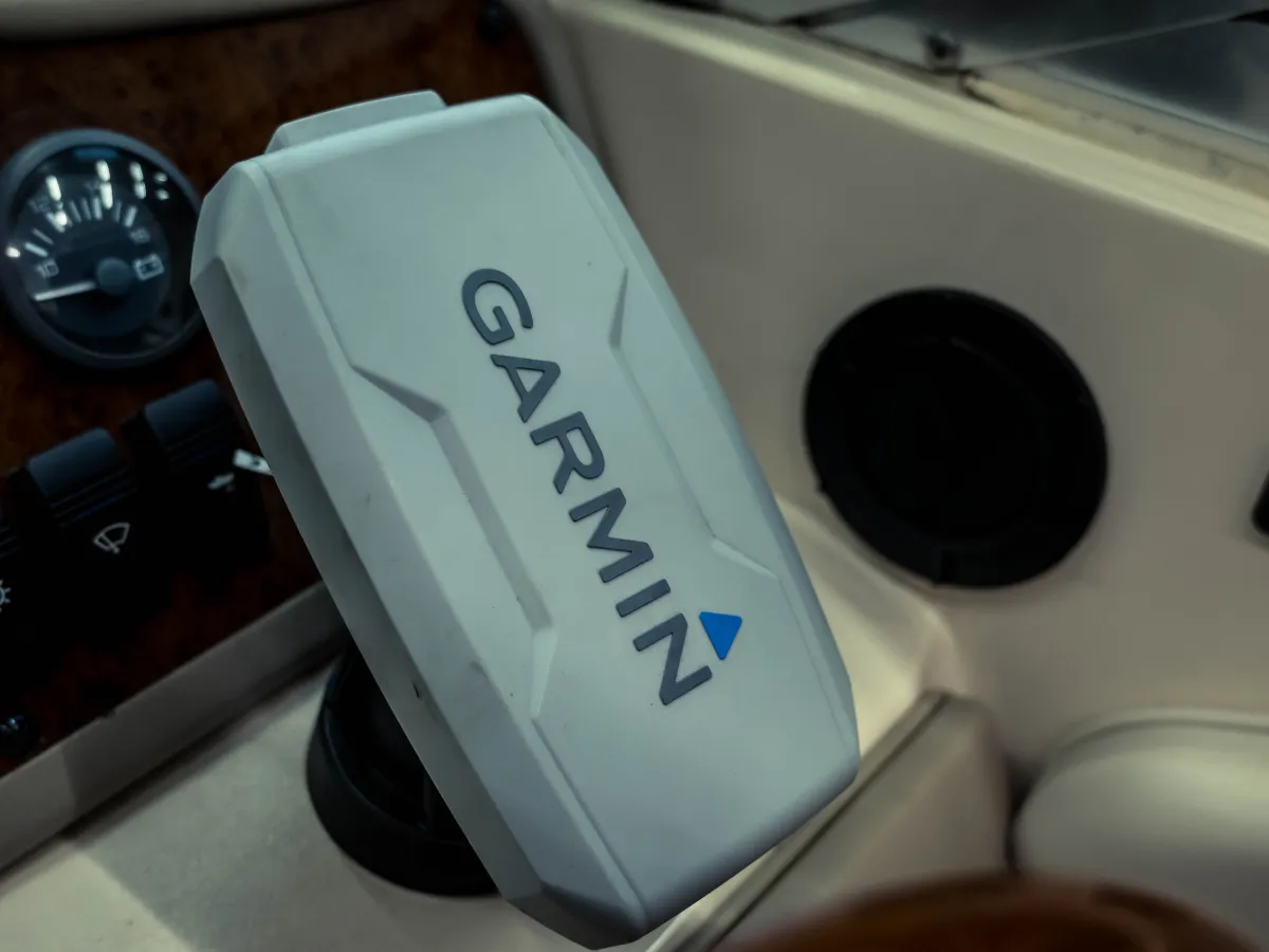 Polyester Motorboot Sea Ray 200 Signature