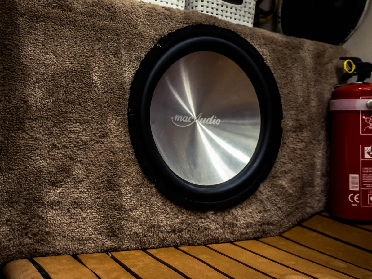 Polyester Motorboot Sea Ray 200 Signature