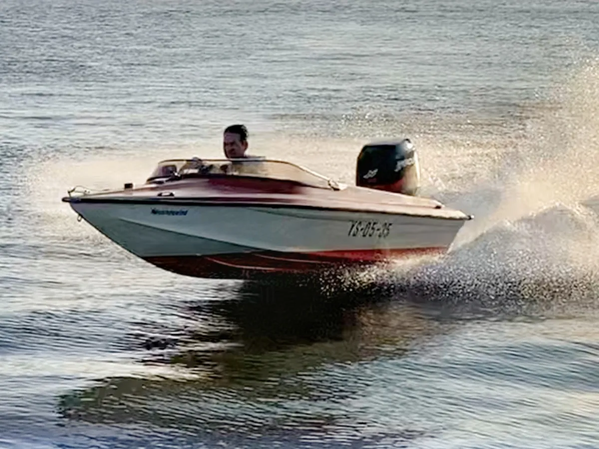 Polyester Speedboat Castle Marine Comet 14
