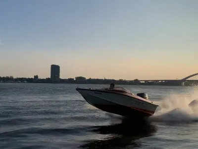 Polyester Speedboat Castle Marine Comet 14 Photo 7