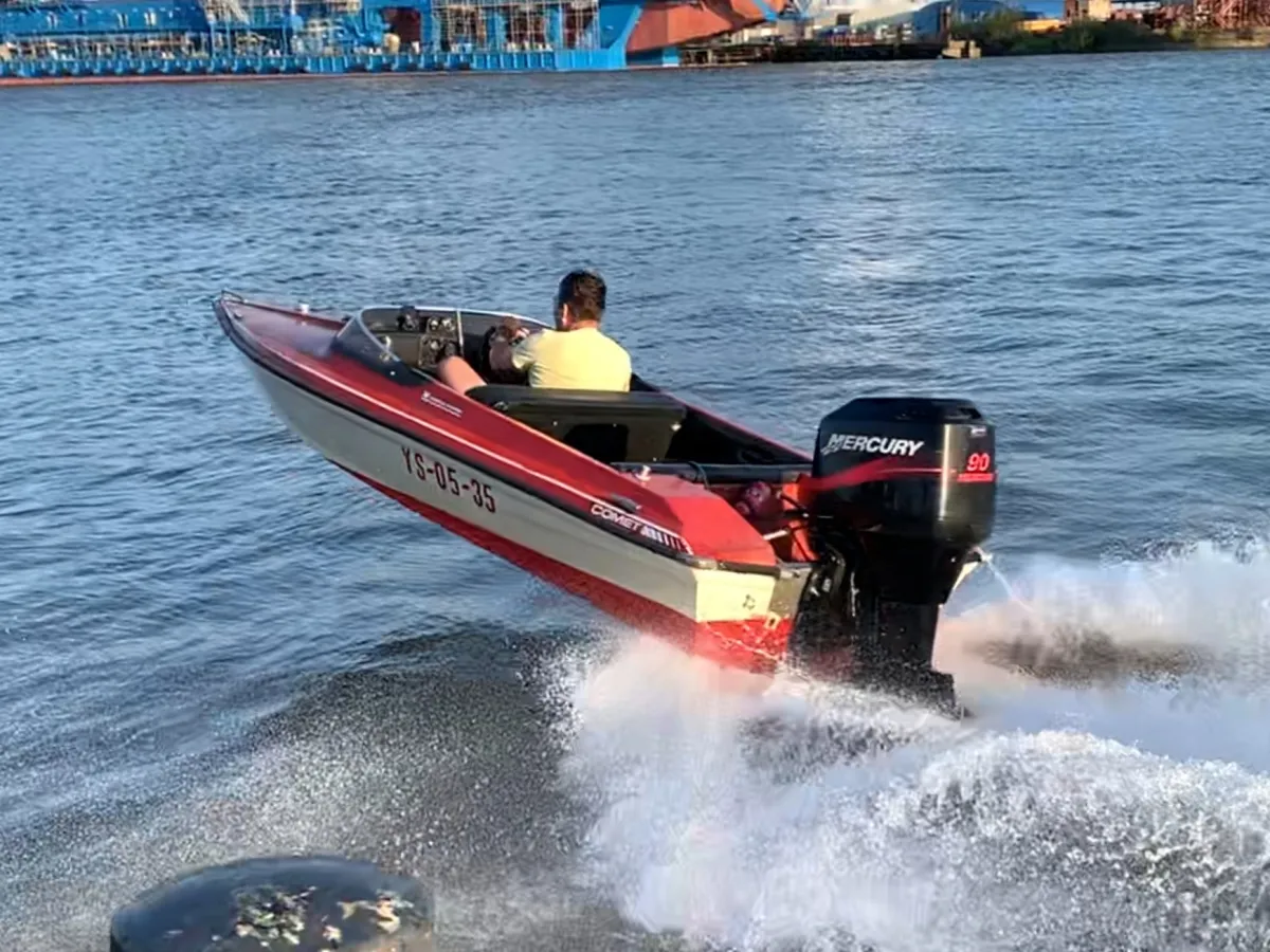 Polyester Speedboat Castle Marine Comet 14