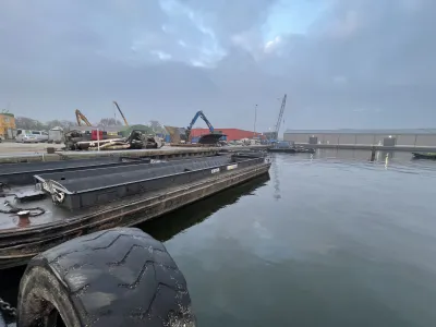 Stahl Arbeitsboot Barge SB520 Foto 5