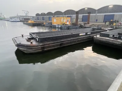 Stahl Arbeitsboot Barge SB520 Foto 1