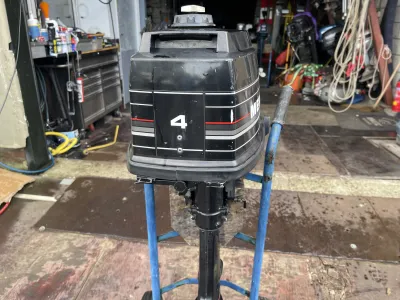  outboard motor Mercury buitenboordmotor Photo 1
