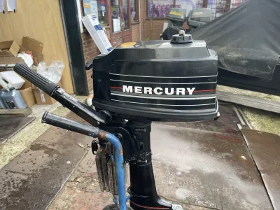  outboard motor Mercury buitenboordmotor Photo 2