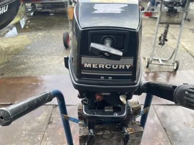  outboard motor Mercury buitenboordmotor Photo 4
