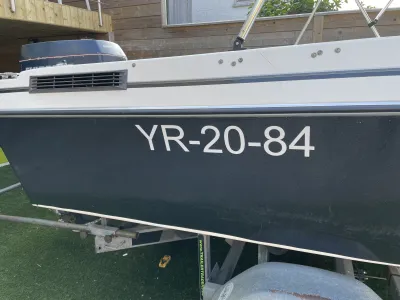Polyester Speedboat Invader 500 Photo 1
