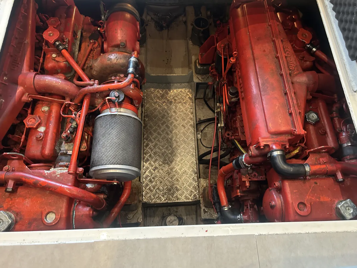Polyester Motorboot Azimut 40