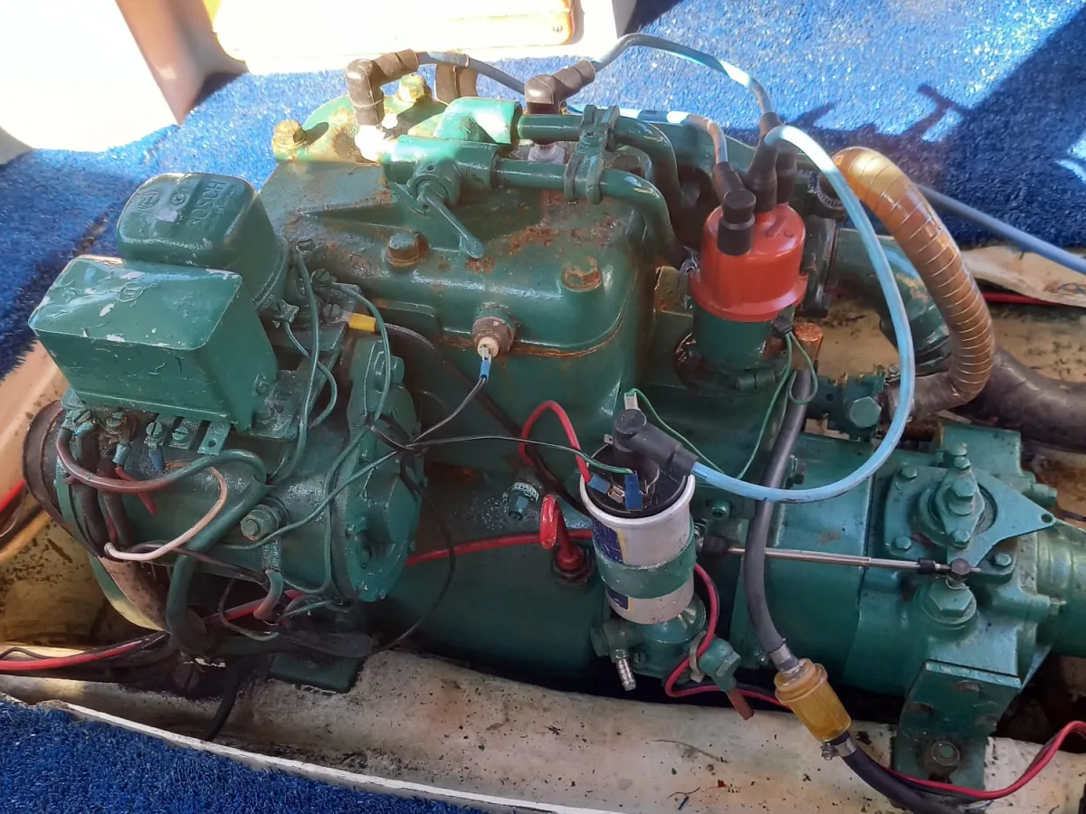 Polyester Sloep Saga 600