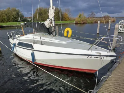 Polyester Sailboat Maxi 680 Photo 1