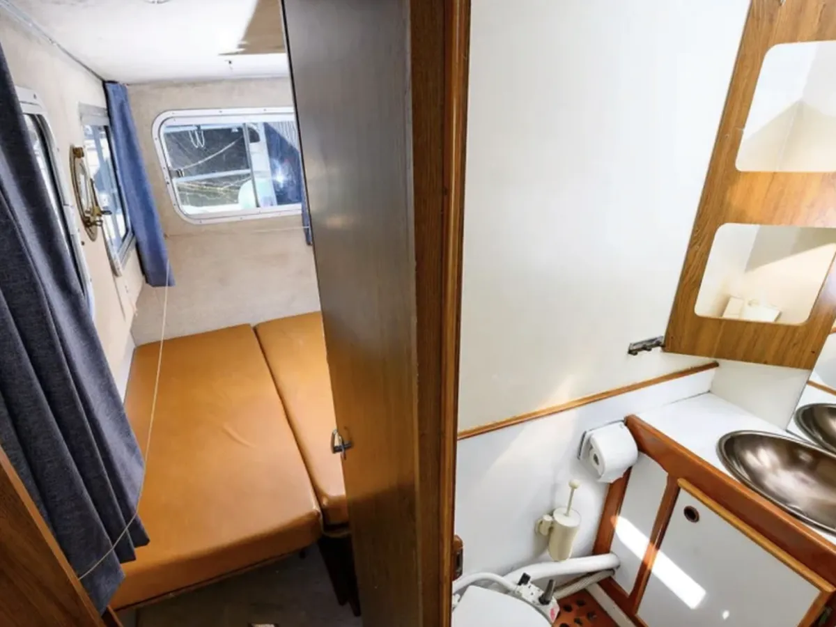 Polyester Bateau à moteur Jeanneau Eau Vive