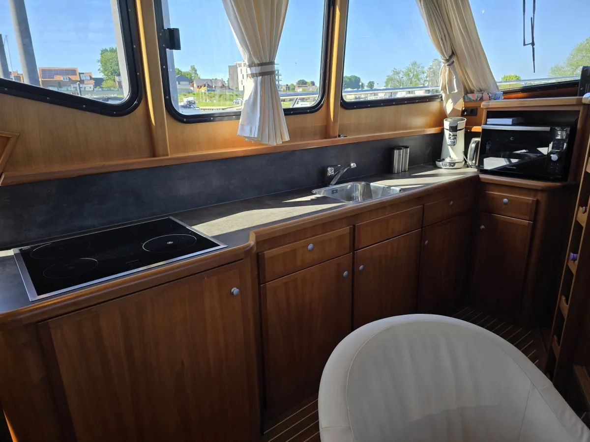 Acier Bateau à moteur Funcraft 1500