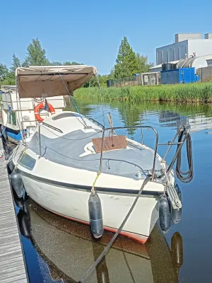 Marine Cox 750