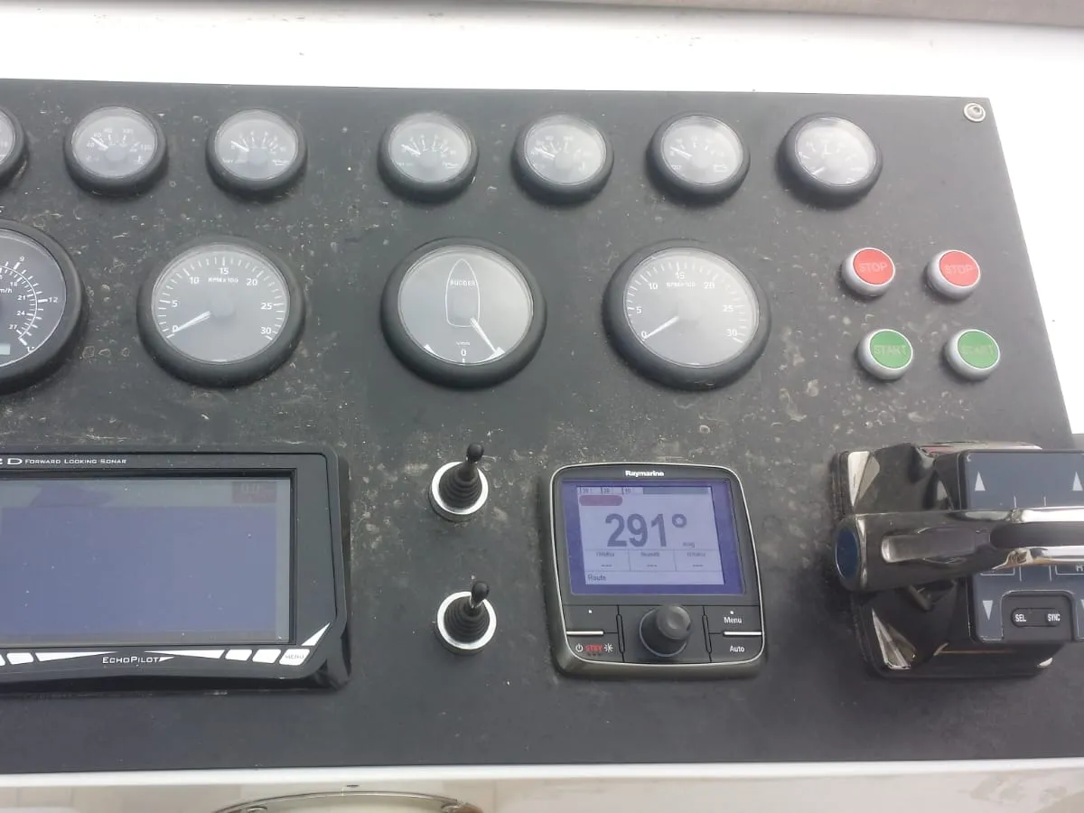 Acier Bateau à moteur Funcraft 1500
