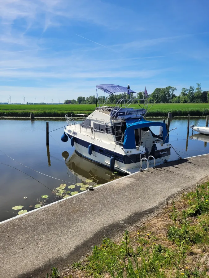 Polyester Bateau à moteur Sealine 305 fly