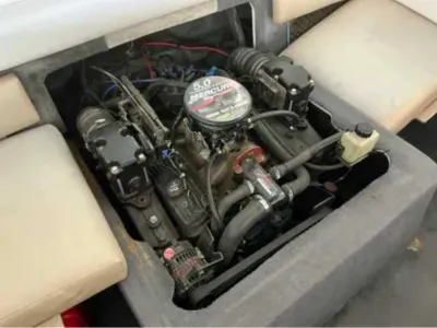 Polyester Speedboot Bayliner Bowrider Foto 3