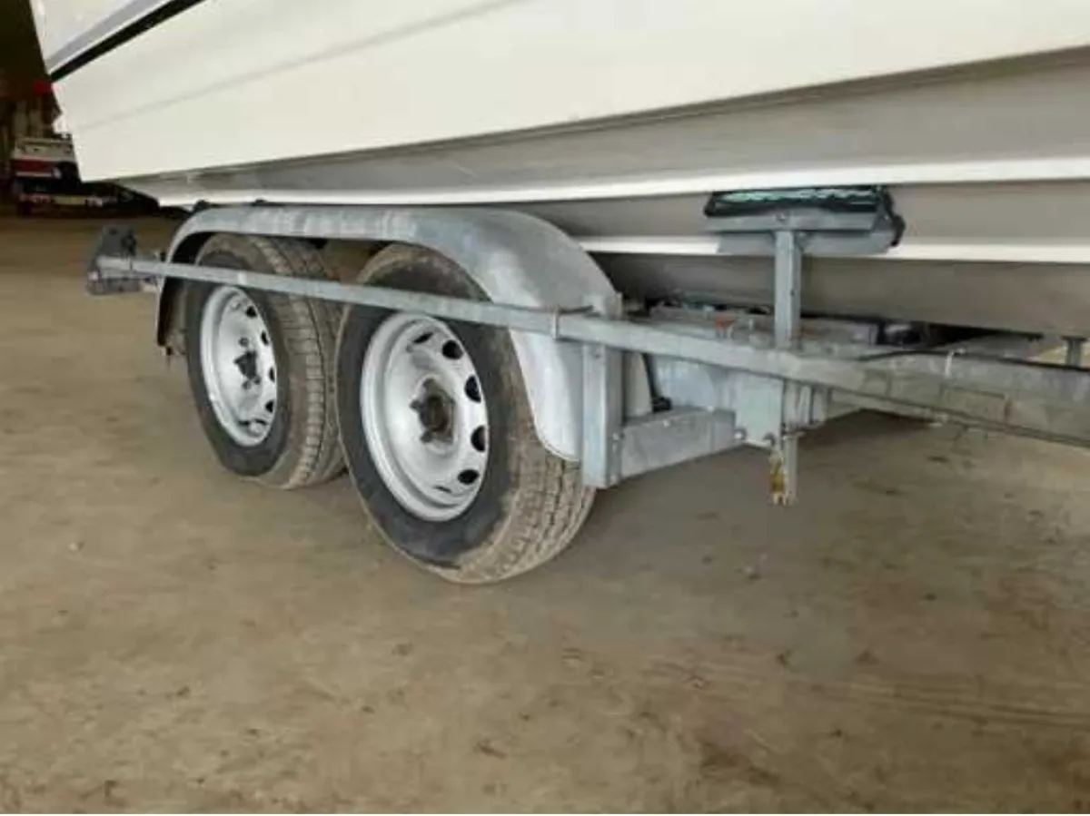 Polyester Speedboot Bayliner Bowrider
