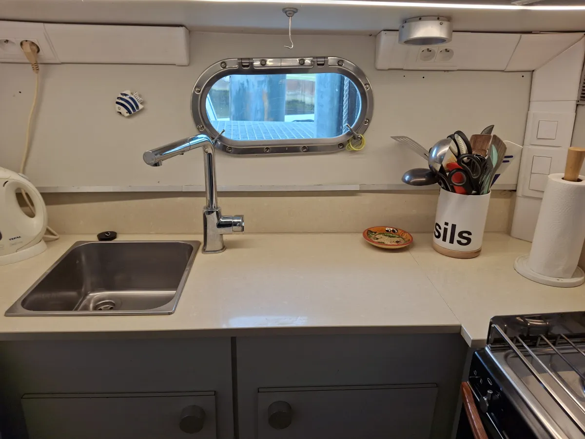 Composite Bateau à moteur Gallart 1350