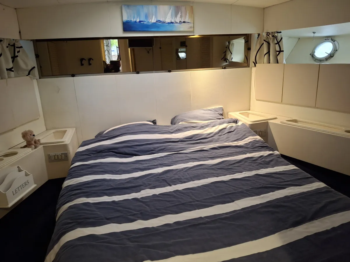 Composite Bateau à moteur Gallart 1350