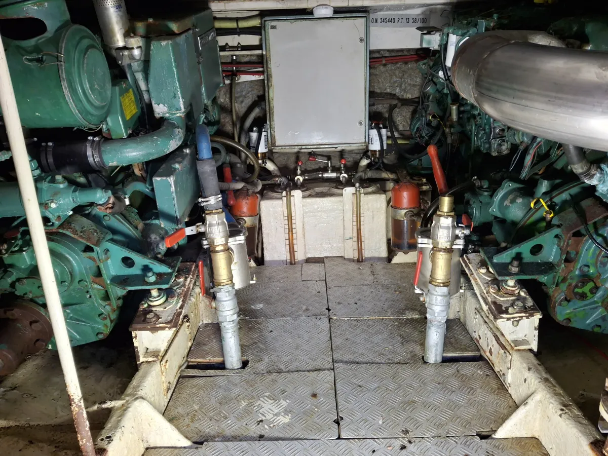 Composite Bateau à moteur Gallart 1350