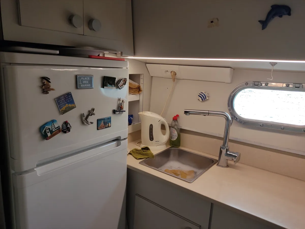 Composite Bateau à moteur Gallart 1350