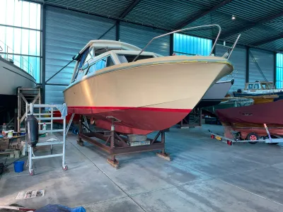 Polyester Motorboot Polaris Beta de luxe Foto 24