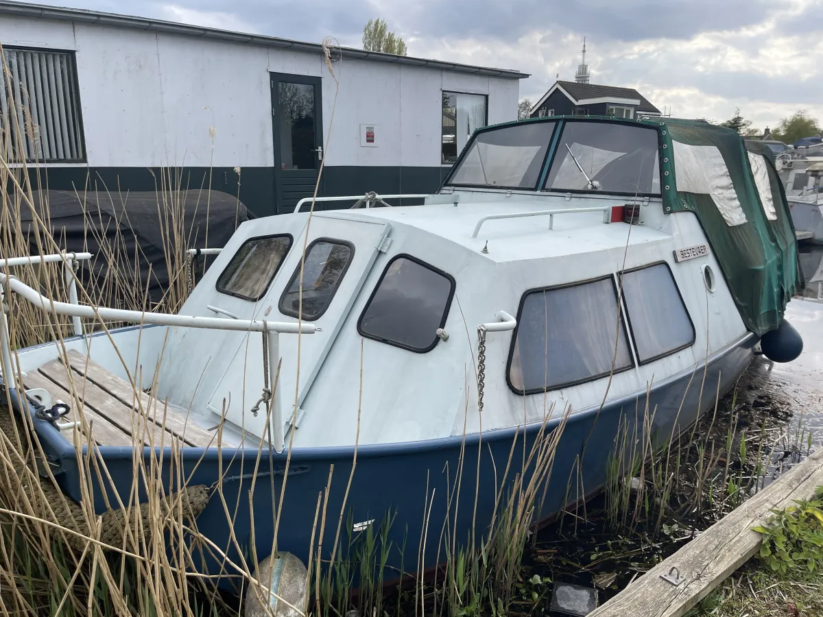 Steel Motorboat Doerak 600