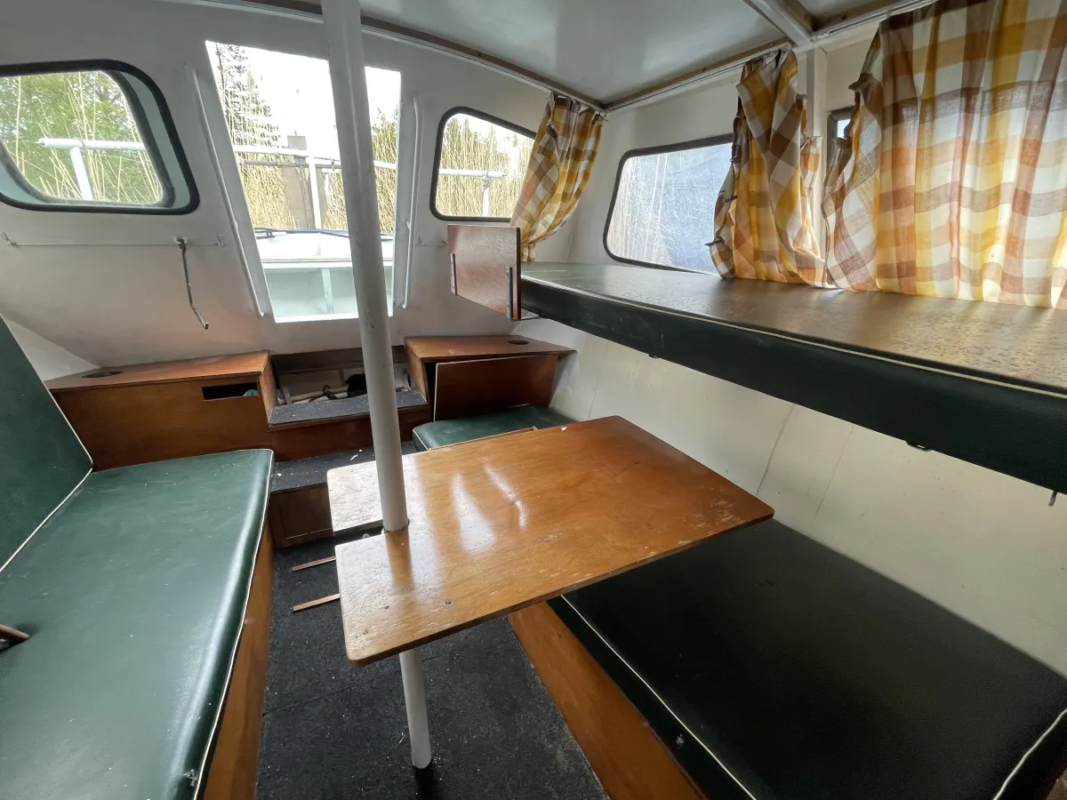 Steel Motorboat Doerak 600
