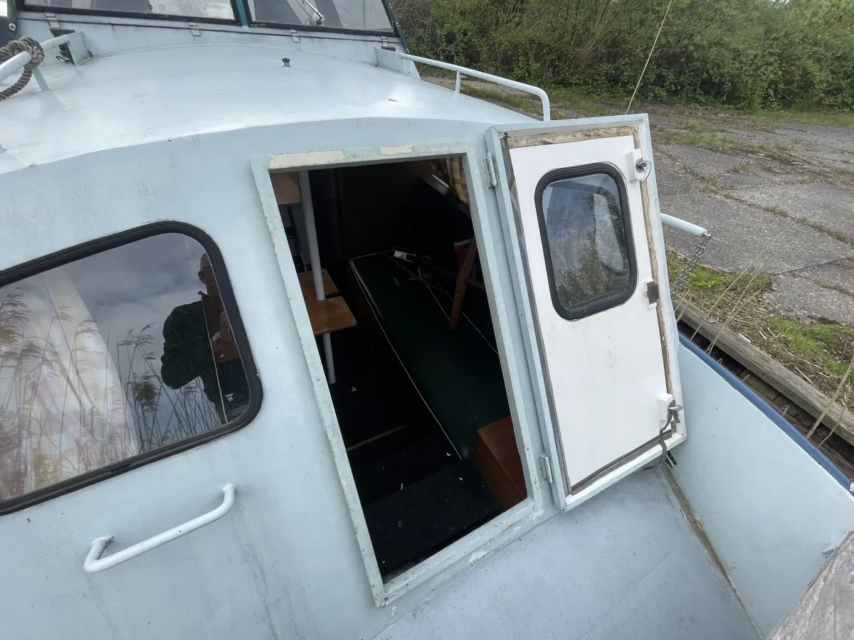 Steel Motorboat Doerak 600