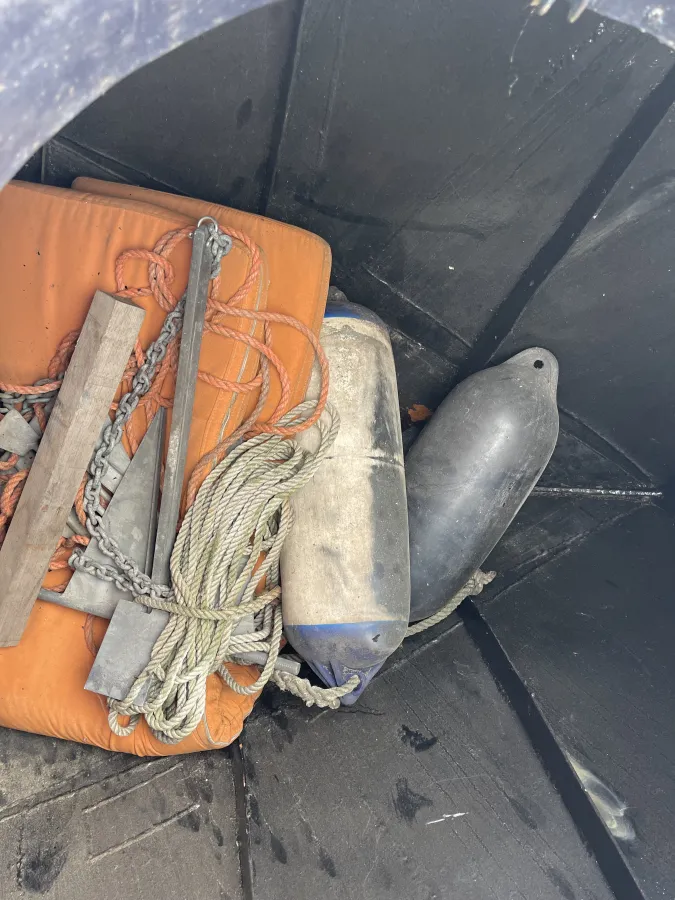 Staal Motorboot Motorboat 800