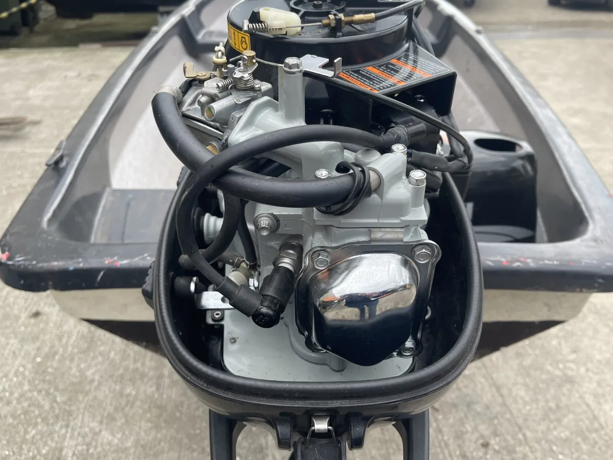 Polyester Bateau à Moteur Ouvert Vlet 400