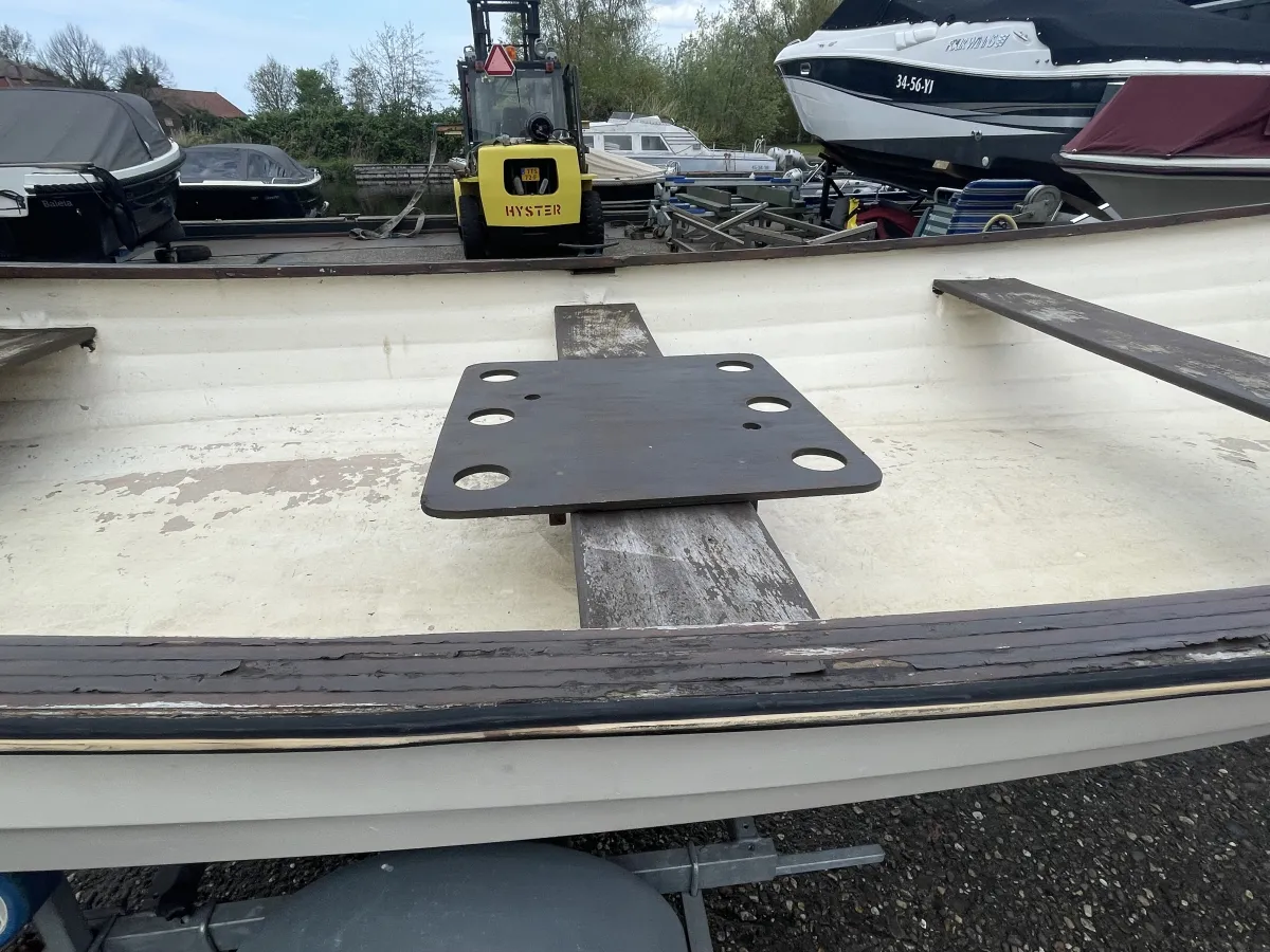 Polyester Open motorboot With 475
