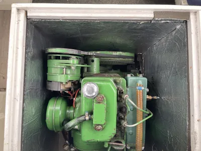 Polyester Motorboat Cabin boat 650 Photo 19