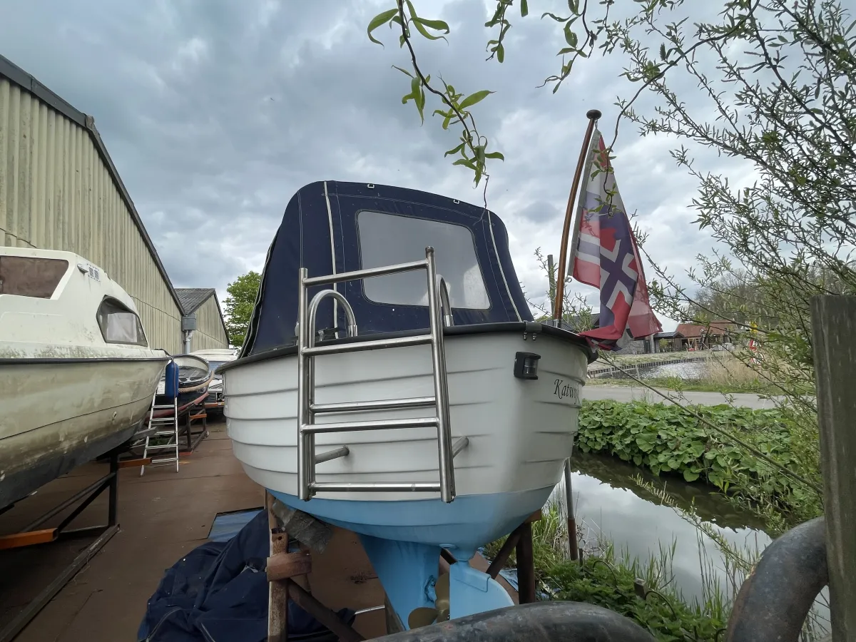 Polyester Motorboat Cabin boat 650