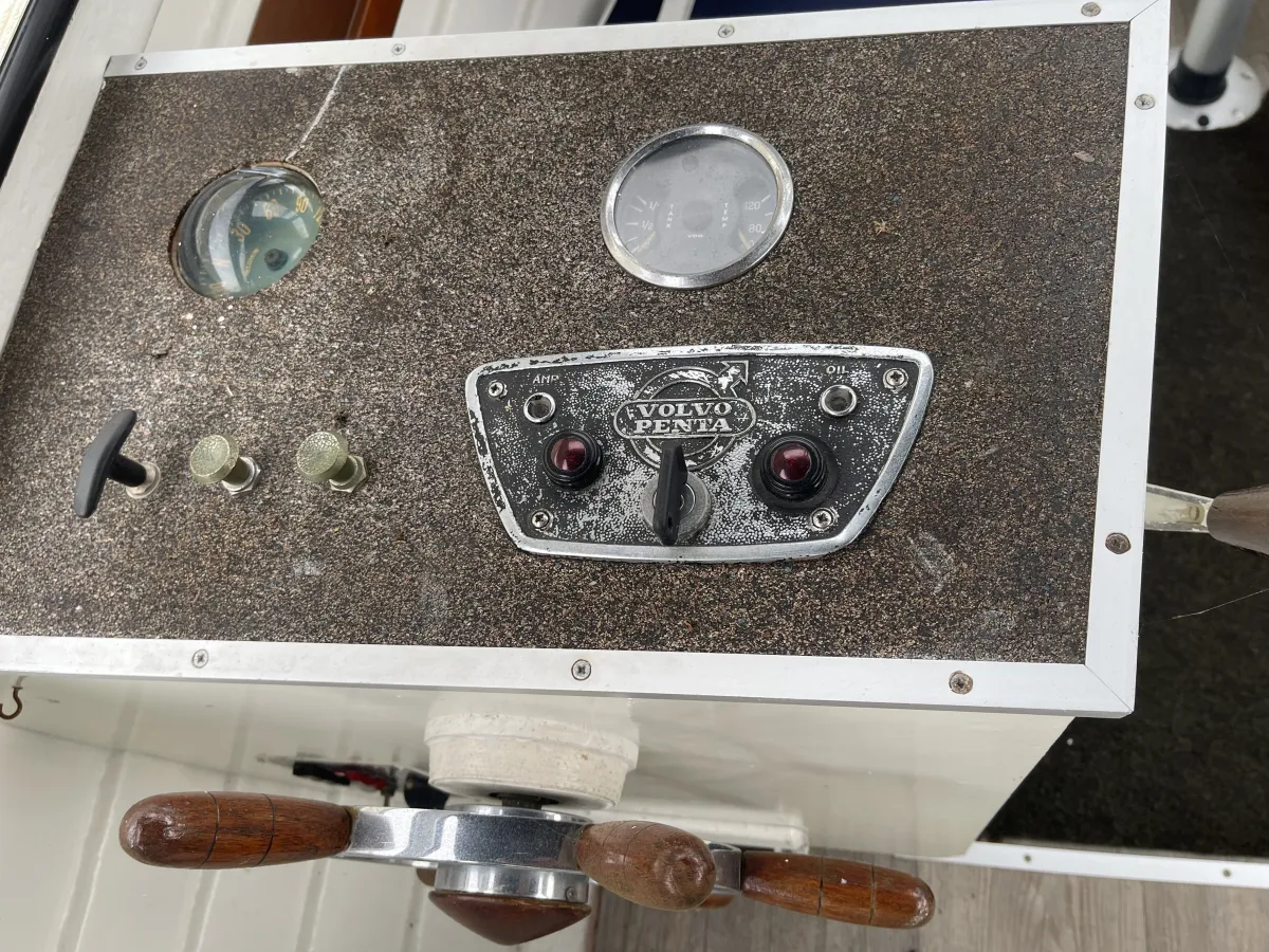 Polyester Motorboat Cabin boat 650