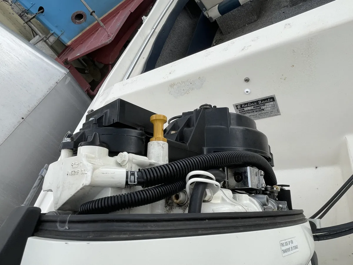 Polyester Speedboat A hellas 500