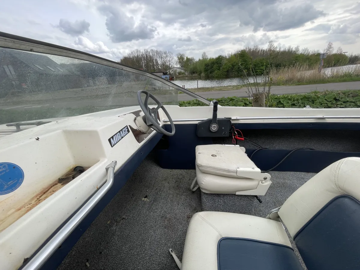 Polyester Speedboat A hellas 500