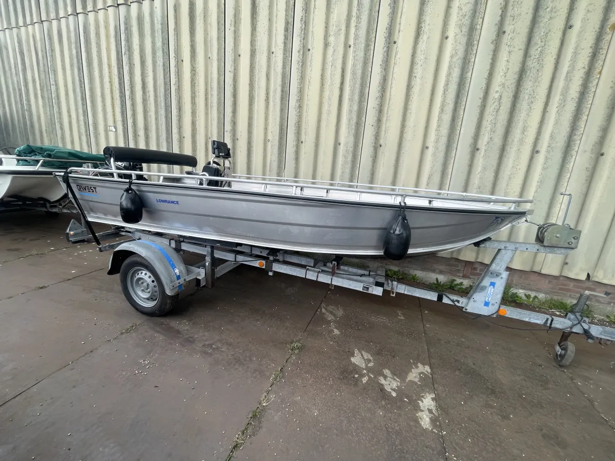 Aluminium Offenes Motorboot Qwest B421