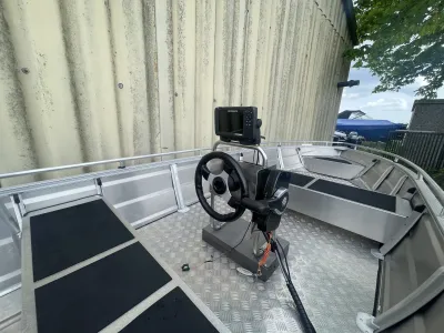 Aluminium Offenes Motorboot Qwest B421 Foto 14