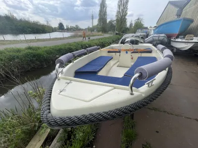 Polyester Barque Sloep 420 Photo 1
