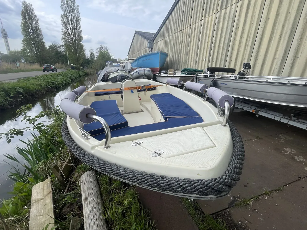 Polyester Barque Sloep 420