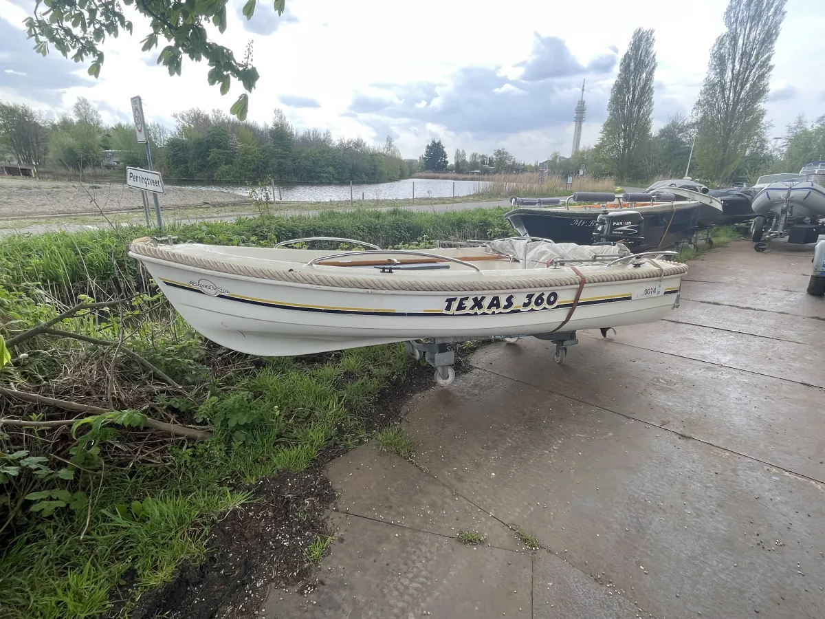 Polyester Sloep Texas 360