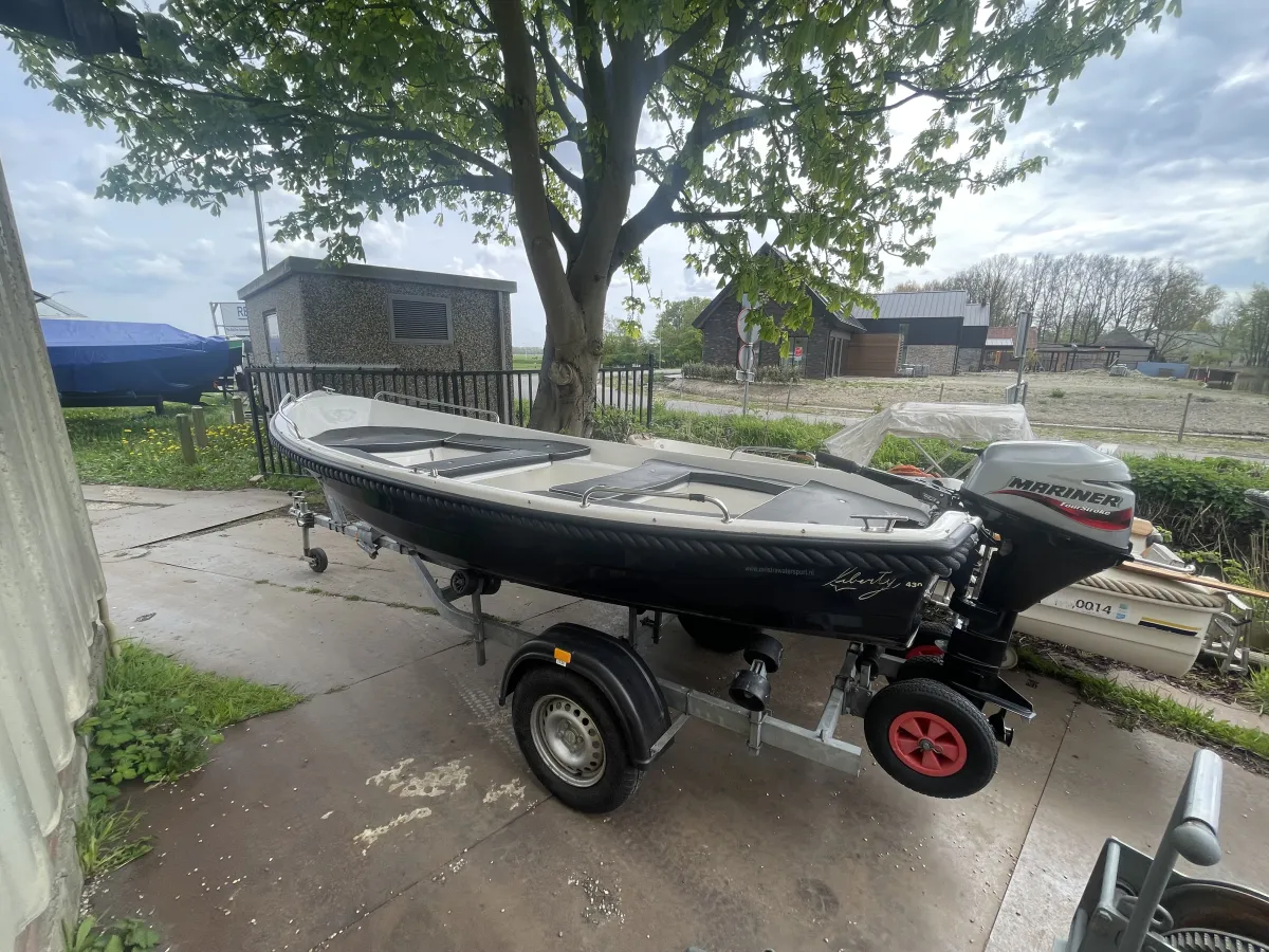Polyester Sloep Remus 420